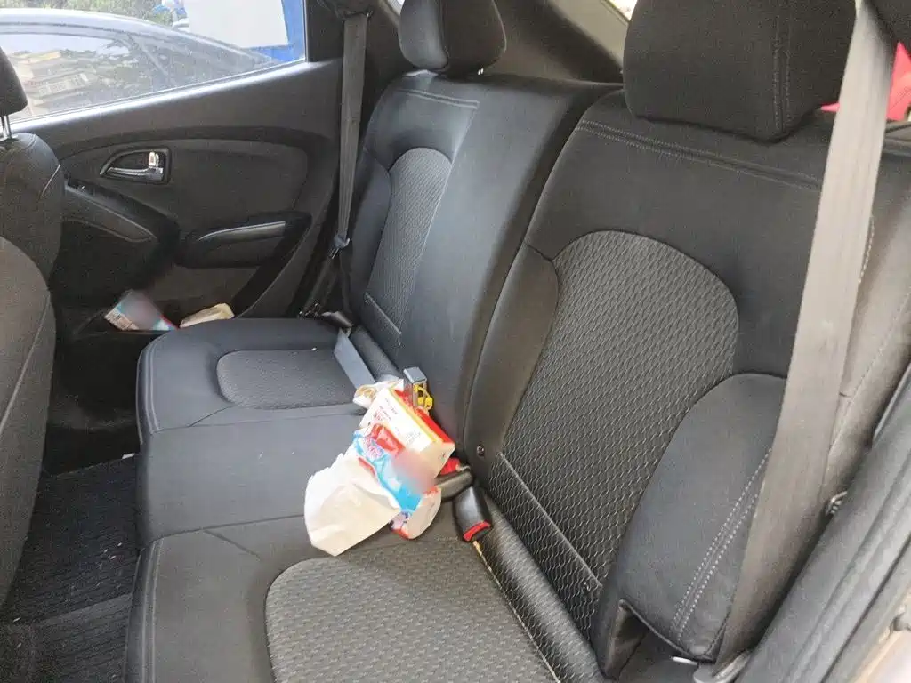 Hyundai ix35 2015 — фото 14