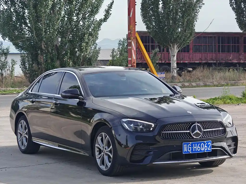 Mercedes-Benz E-Class 2021 — фото 3