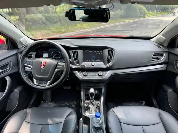Roewe 360 2016