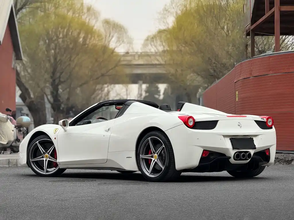 Ferrari 458 2014 — фото 14
