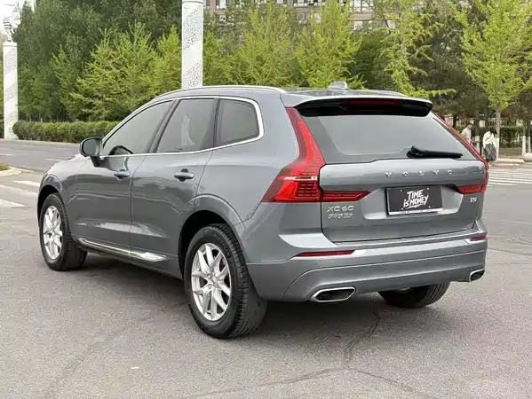 Volvo XC60 2021
