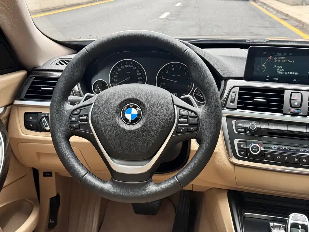 BMW 3 Series GT 2016 — фото 8