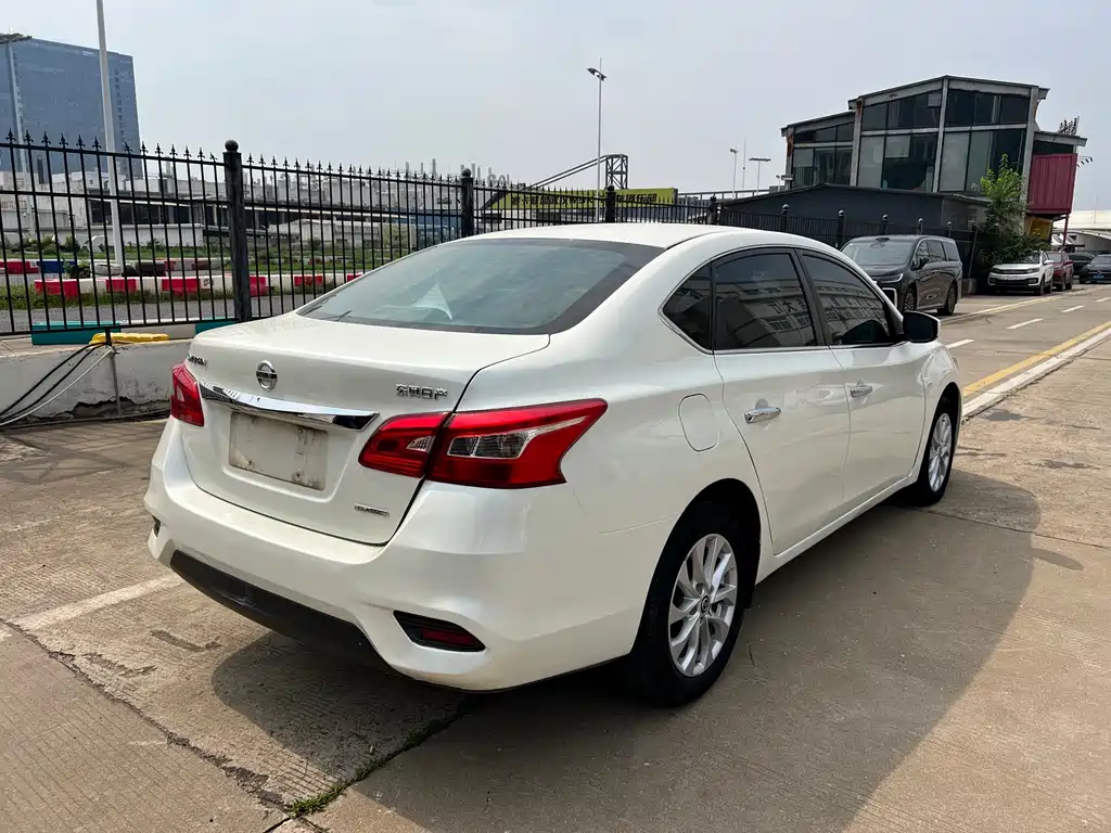 Nissan Sylphy 2023 — фото 10