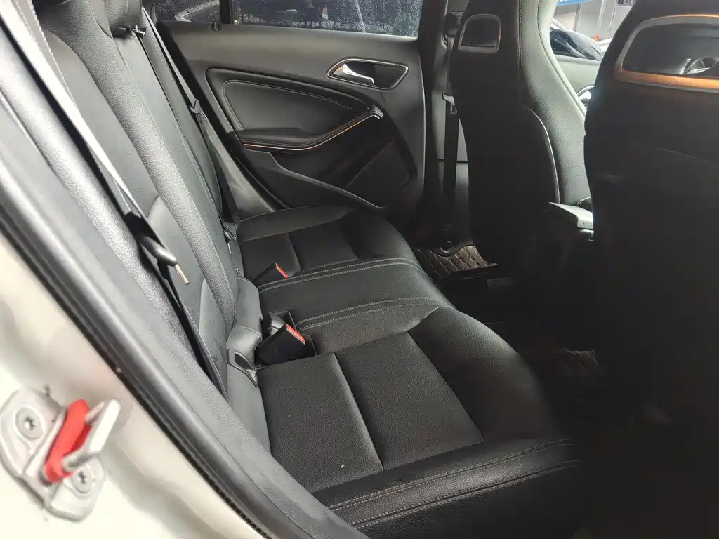 Mercedes-Benz CLA 2016 — фото 14