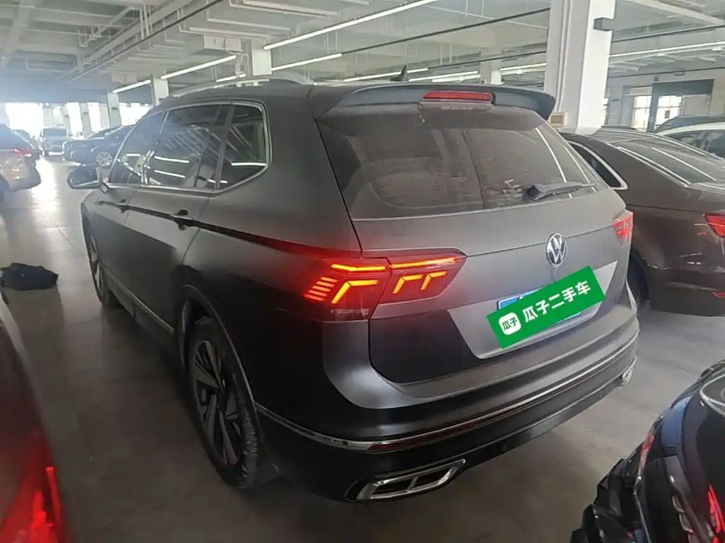 Volkswagen Tiguan L 2023