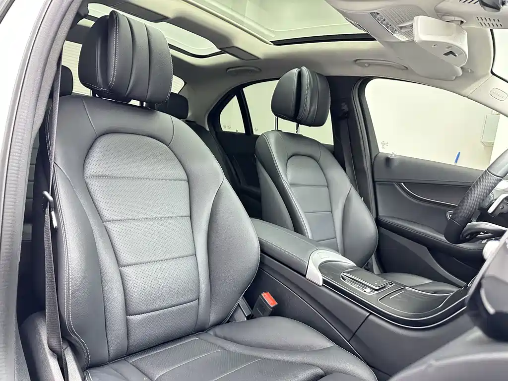 Mercedes-Benz C-Class 2020 — фото 16