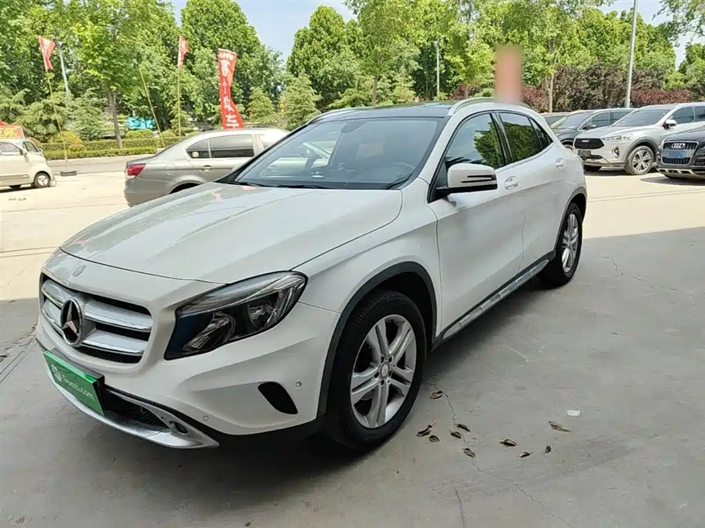 Mercedes-Benz GLA 2015 — фото 2