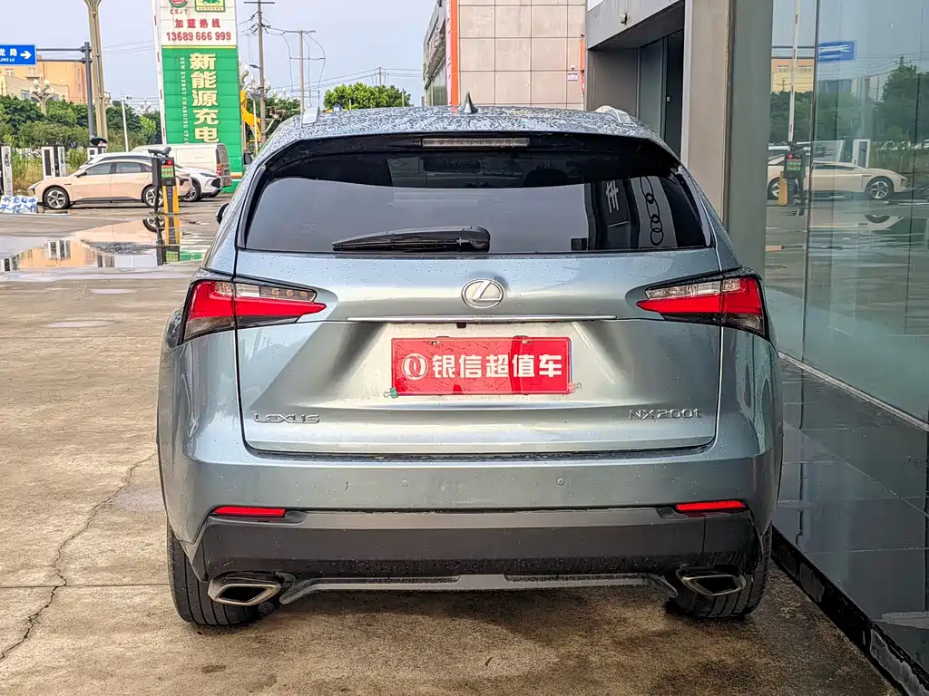 Lexus NX 2017 — фото 11