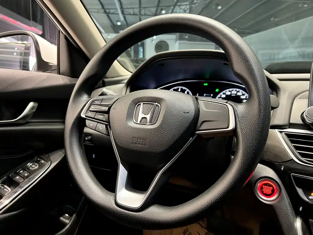Honda Inspire 2021 — фото 8