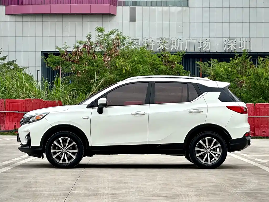GAC Motor Trumpchi GS3 2019 — фото 7