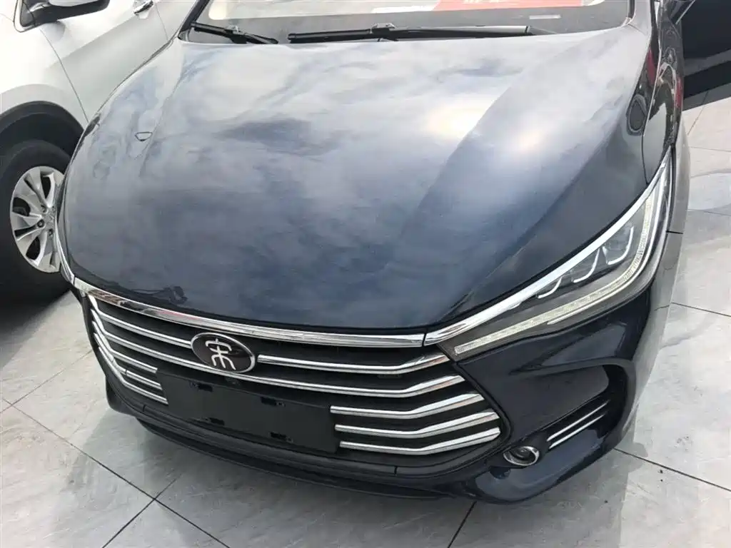 BYD MAX 2018 — фото 3