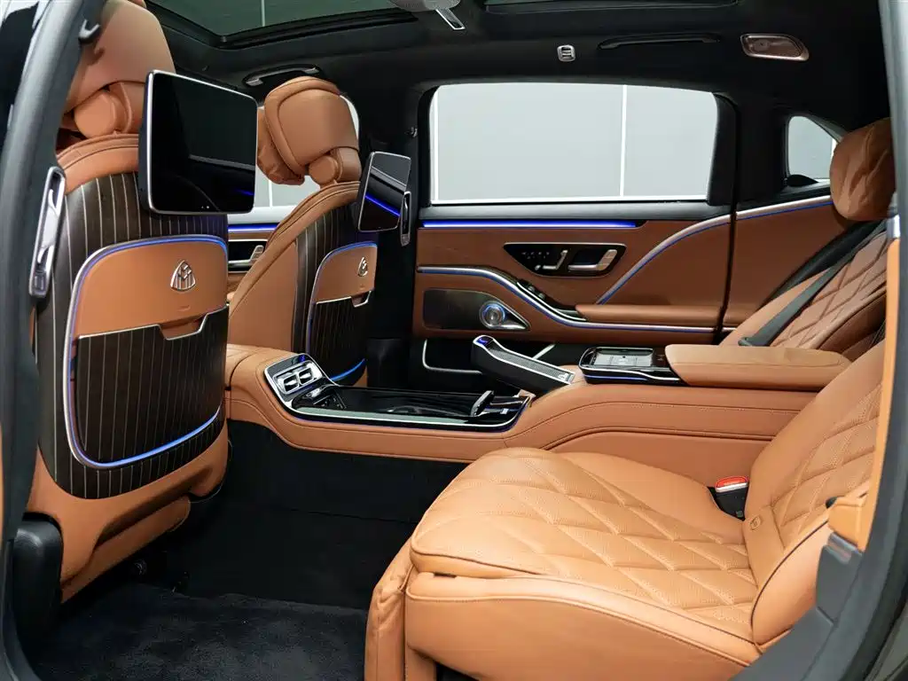 Mercedes-Benz S-Class 2023 — фото 13