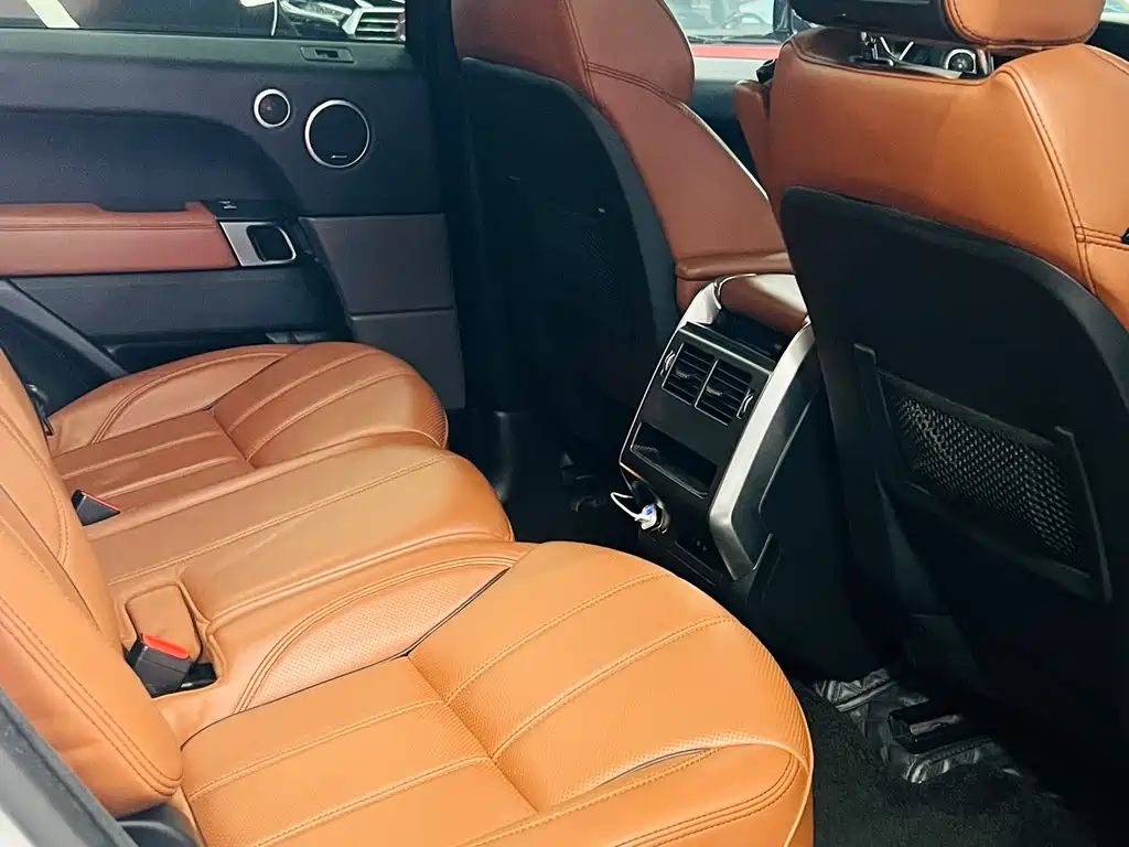 Land Rover Range Rover Sport 2017 — фото 8