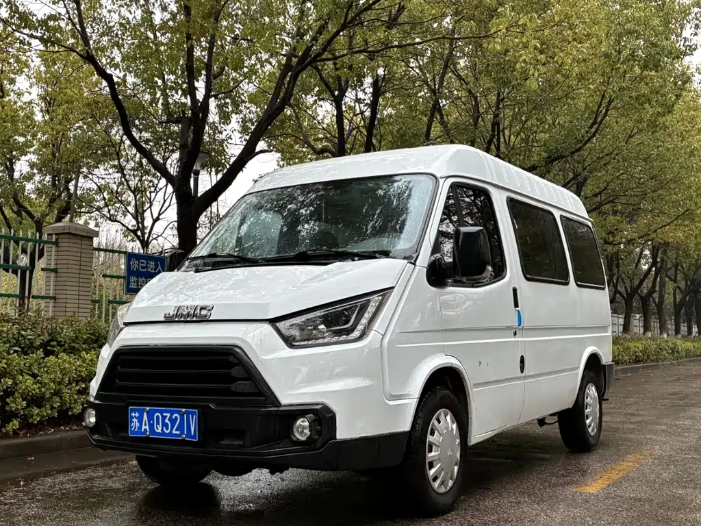 JMC Tesla 2020