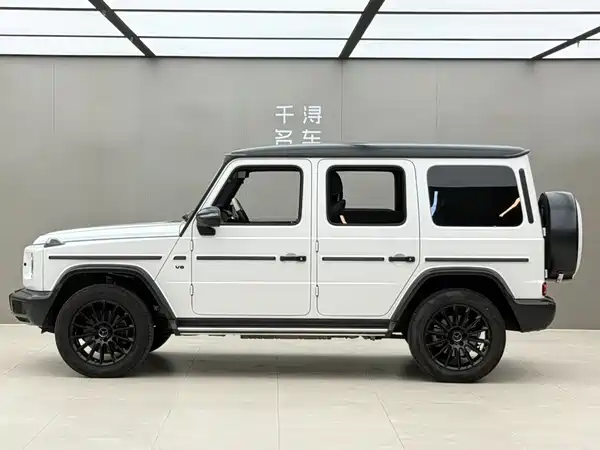 Mercedes-Benz G-Class 2023