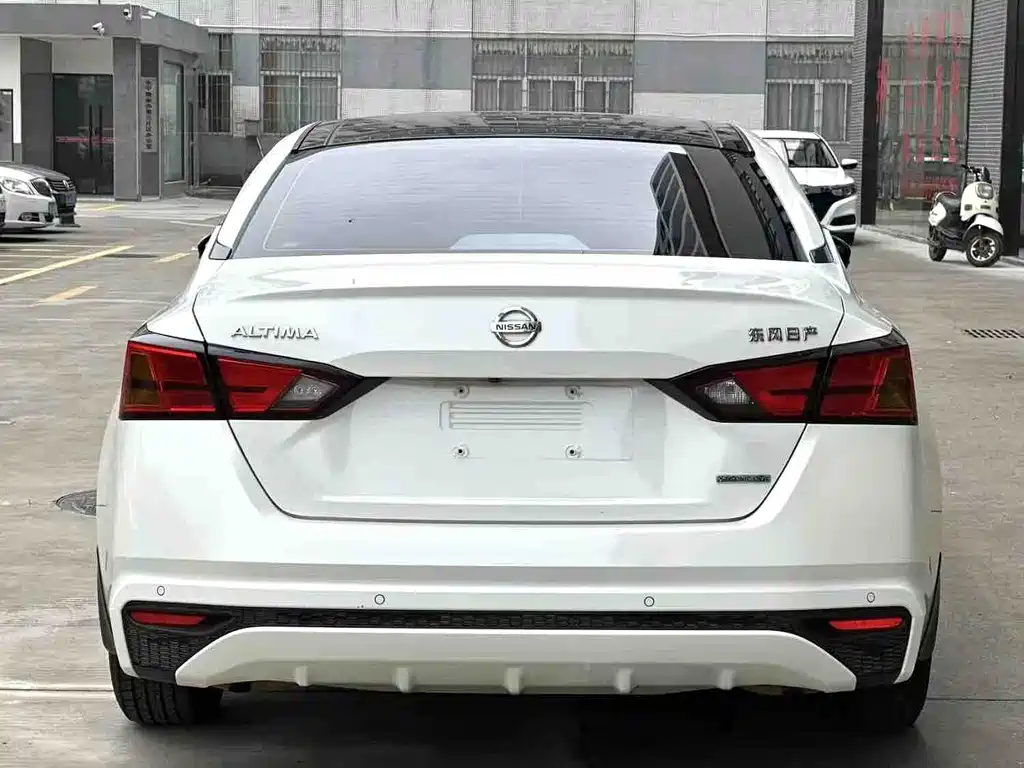 Nissan Teana 2020 — фото 8