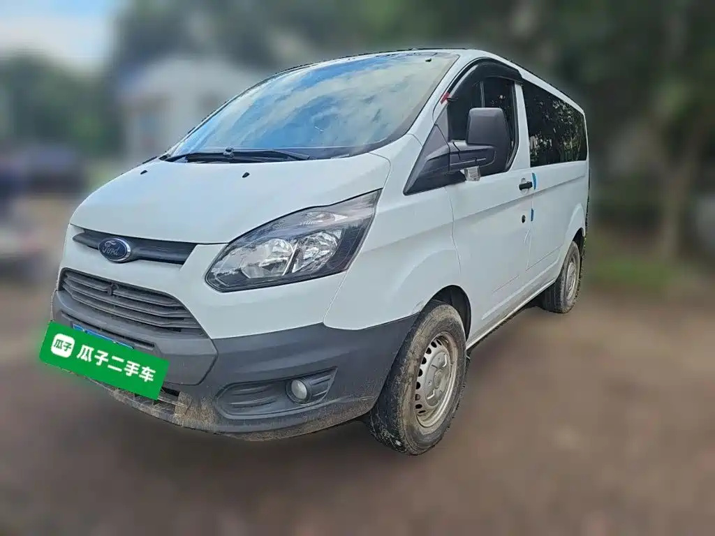 Ford Transit 2021 — фото 1