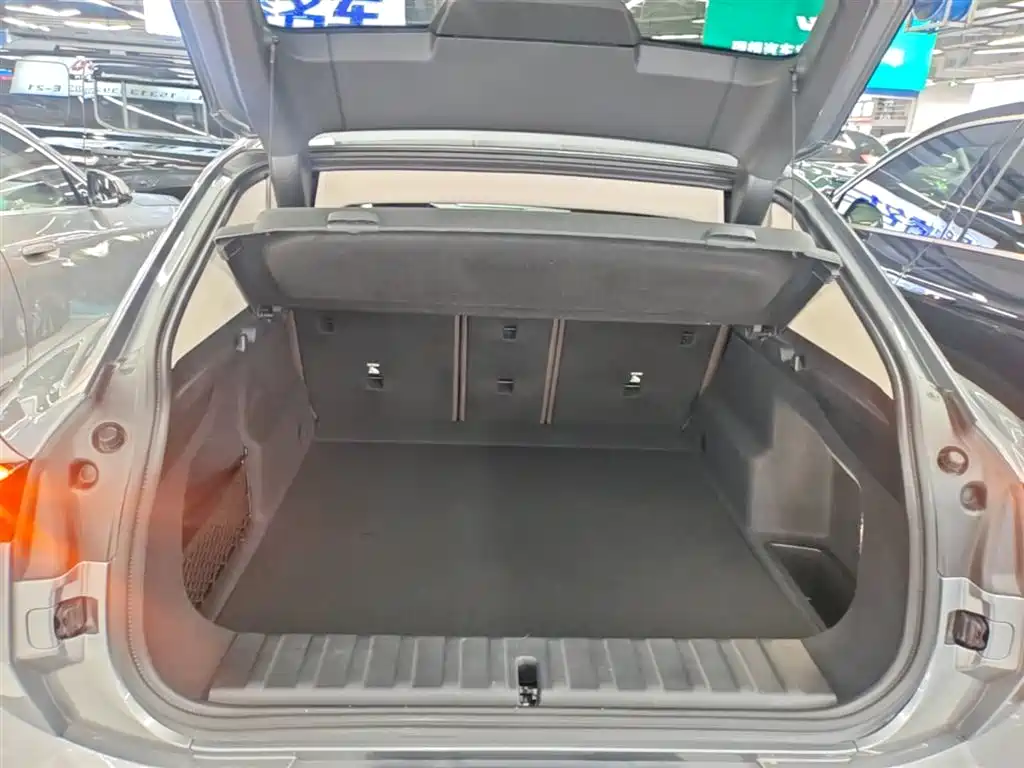 BMW X2 2025 — фото 19