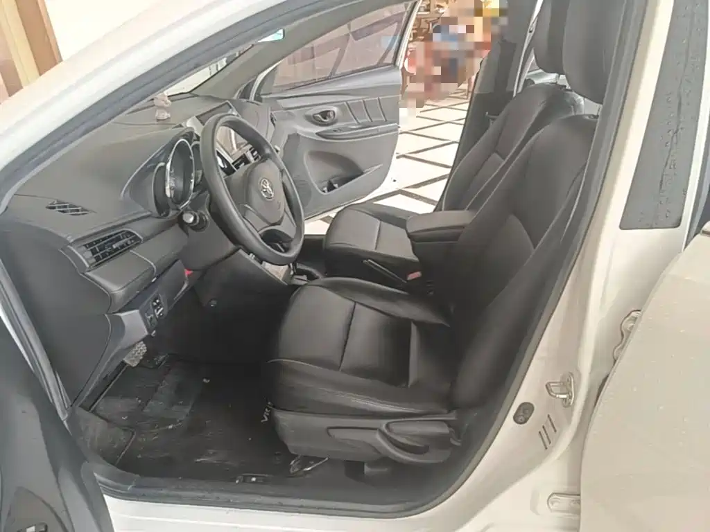 Toyota Vios 2018 — фото 15
