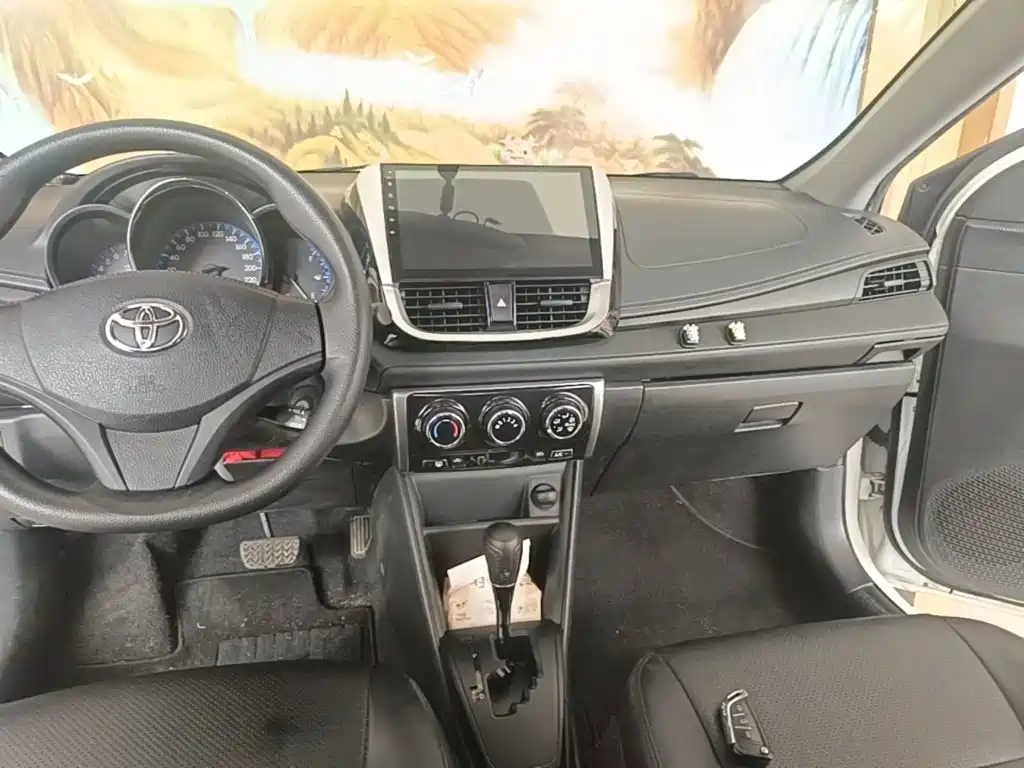 Toyota Vios 2018 — фото 13