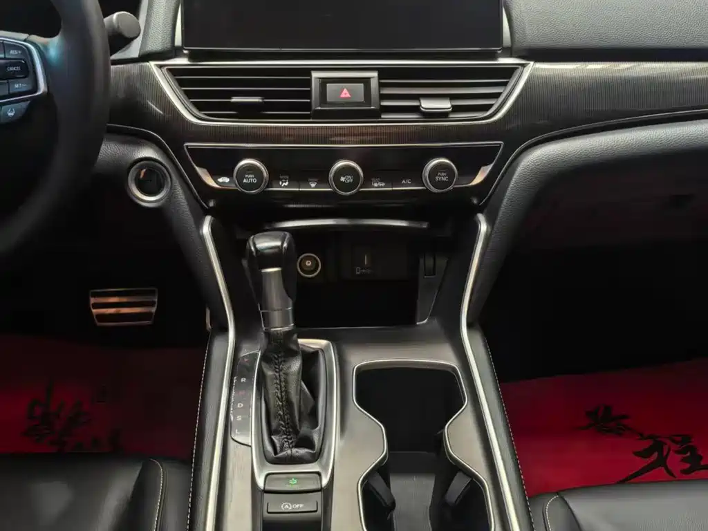 Honda Accord 2022 — фото 16