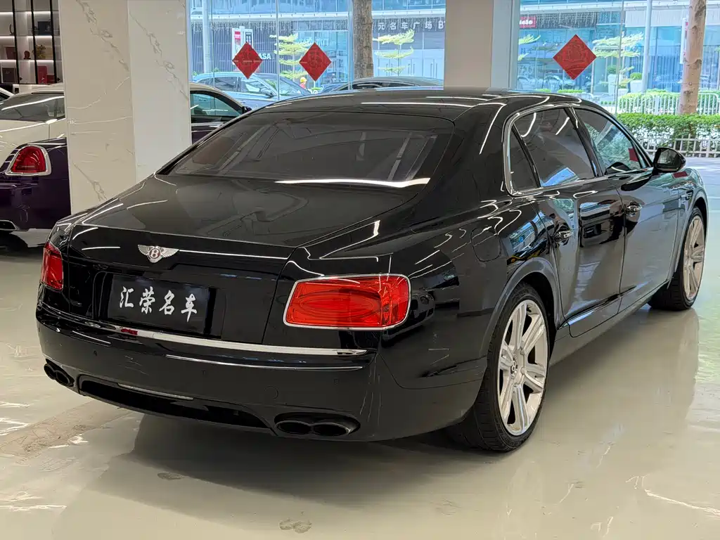 Bentley Flying Spur 2014 — фото 11