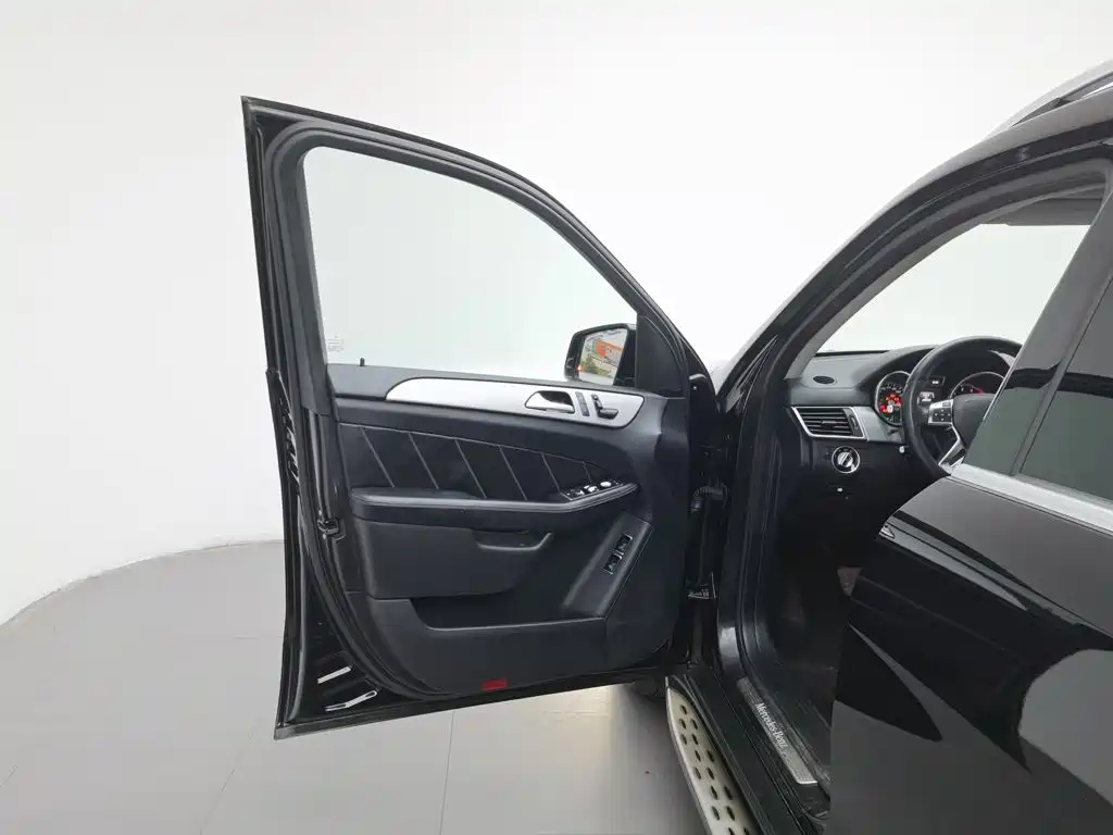 Mercedes-Benz GL-Class 2015 — фото 8