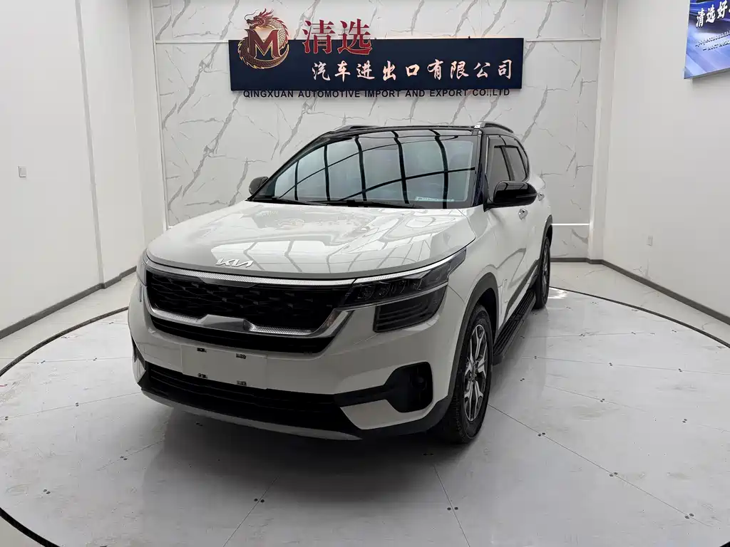 Kia KX3 2022 — фото 1