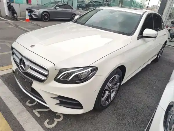 Mercedes-Benz E-Class 2019