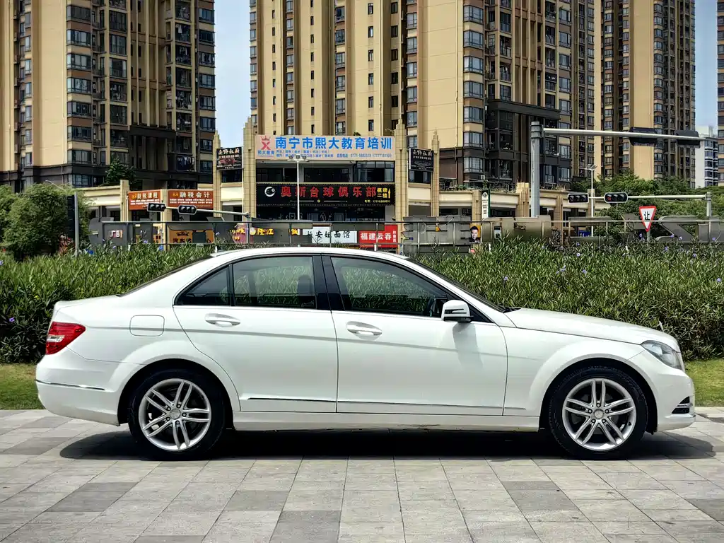 Mercedes-Benz C-Class 2013 — фото 3