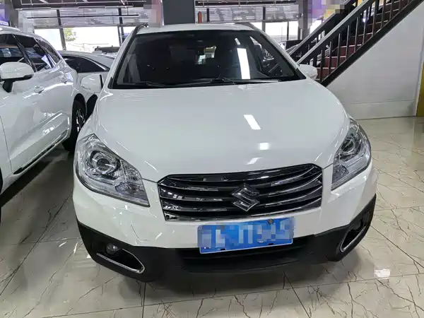 Suzuki S-Cross 2014