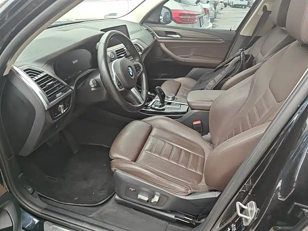 BMW X3 2020 — фото 15