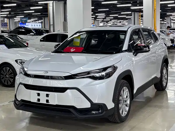 Toyota Frontlander 2026