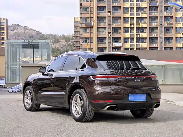 Porsche Macan 2020