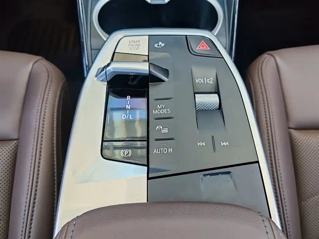 BMW X1 2024 — фото 11