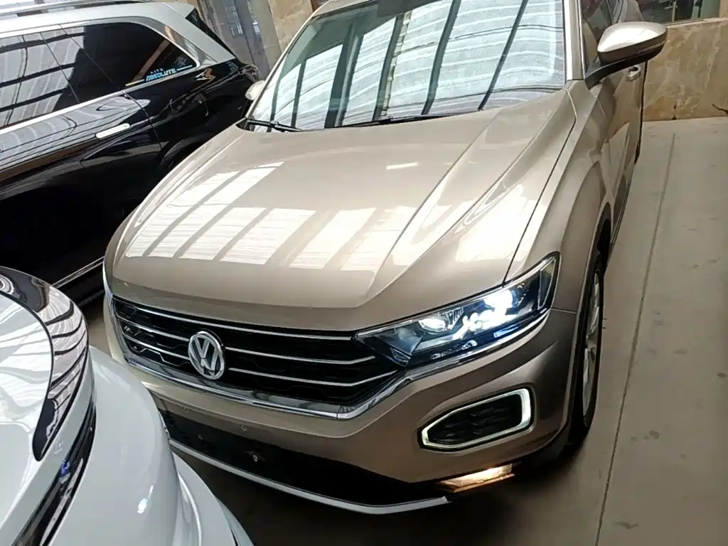 Volkswagen T-Roc 2019 — фото 3