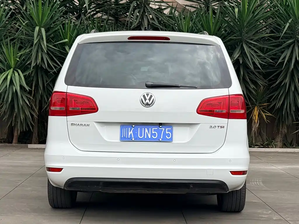 Volkswagen Sharan 2015 — фото 12