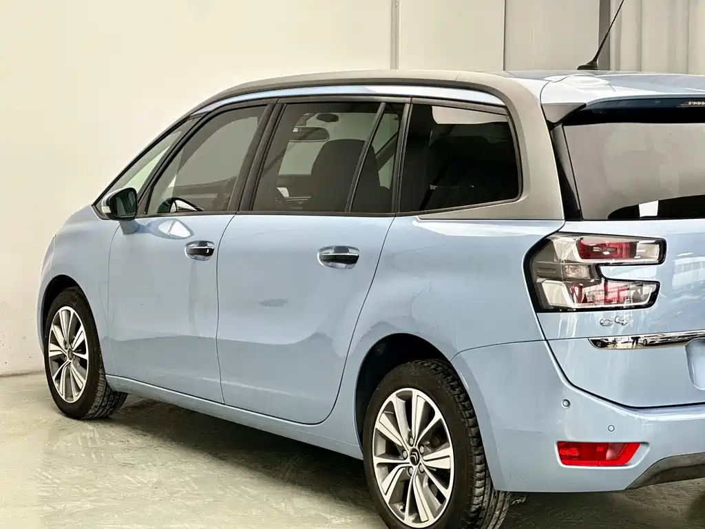 Citroen C4 Picasso 2016 — фото 13