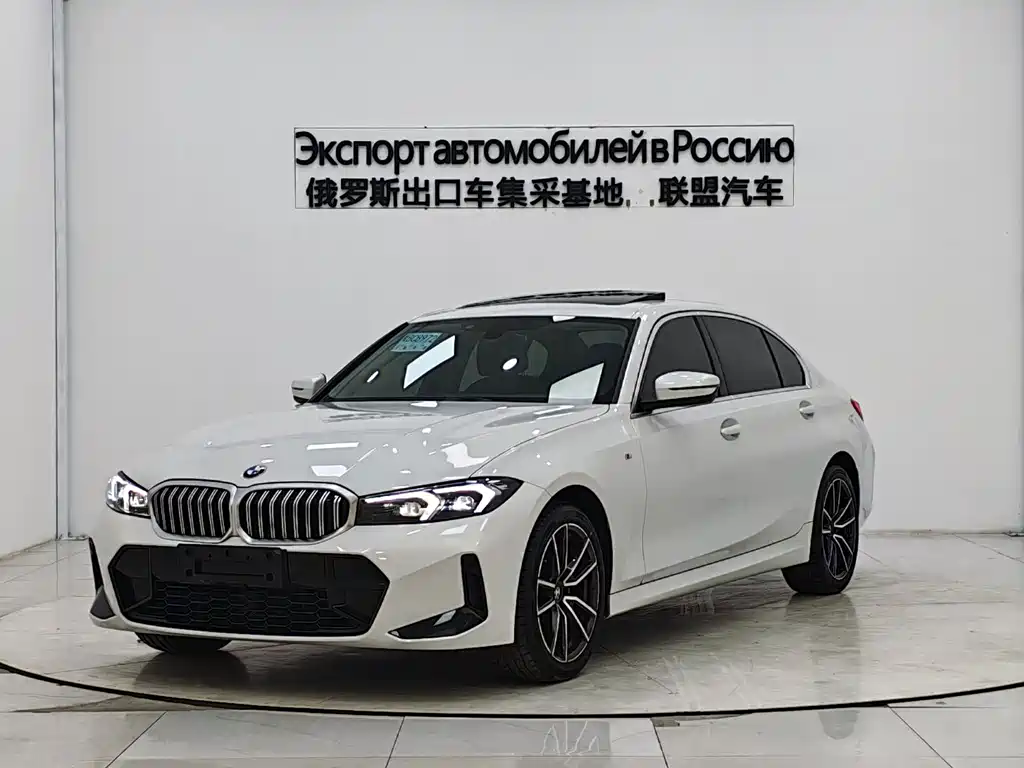 BMW 3 Series 2023 — фото 1