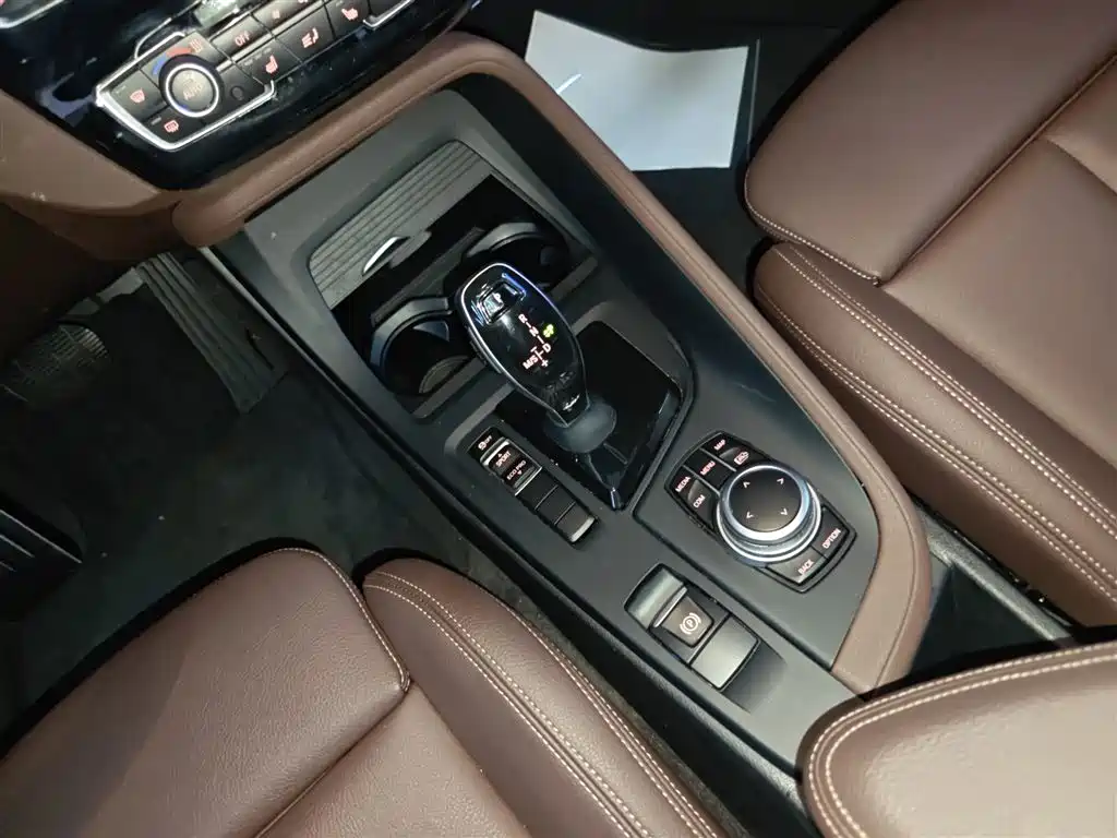 BMW X1 2021 — фото 14