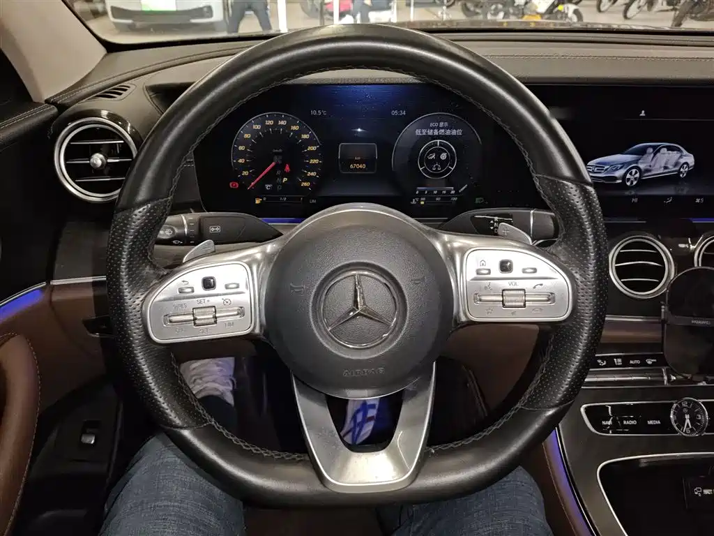 Mercedes-Benz E-Class 2019 — фото 3