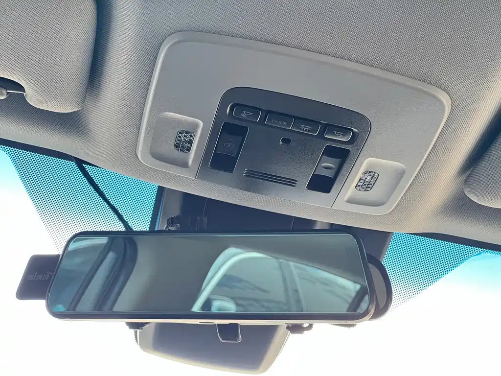 Toyota Camry 2020 — фото 17