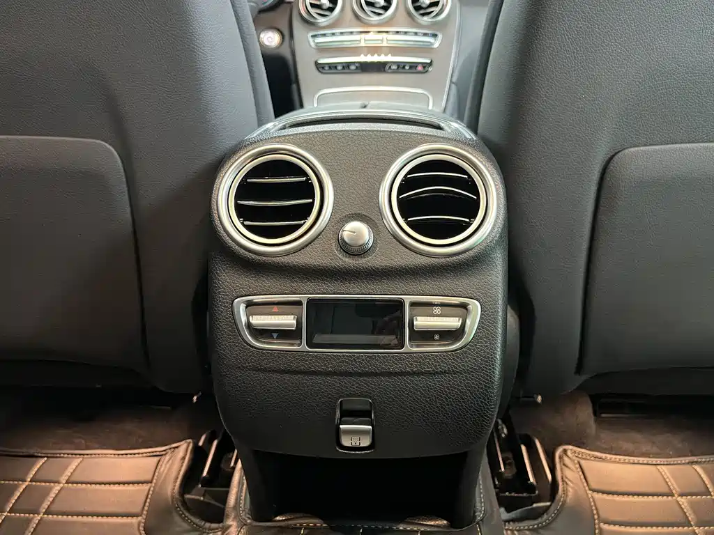 Mercedes-Benz GLC 2020 — фото 20