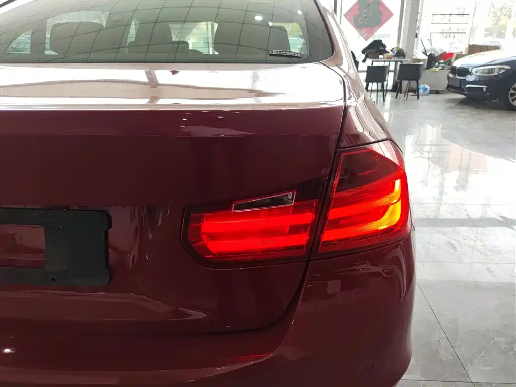 BMW 3 Series 2015 — фото 8