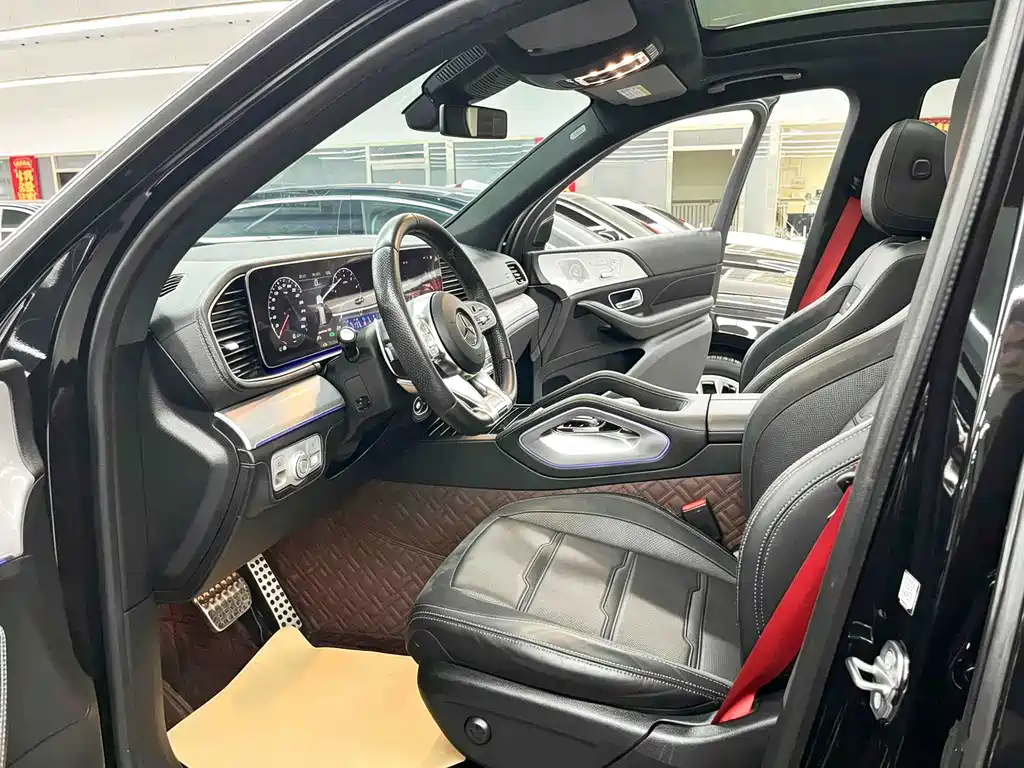 Mercedes-Benz GLE AMG 2020 — фото 7