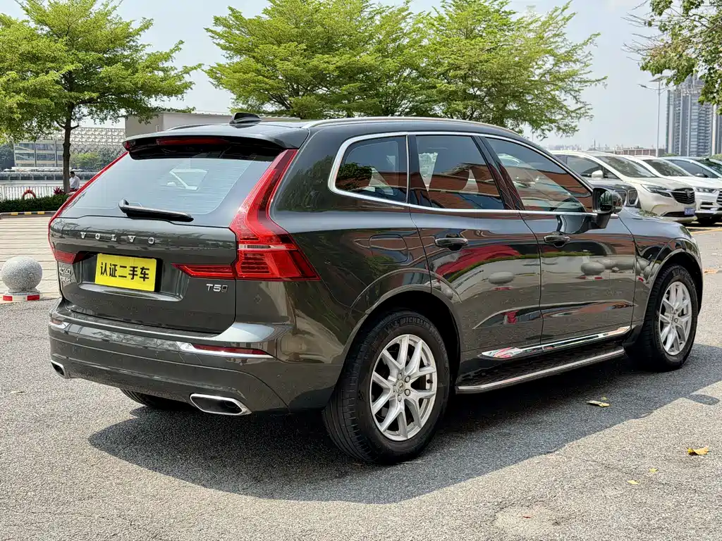 Volvo XC60 2020 — фото 5