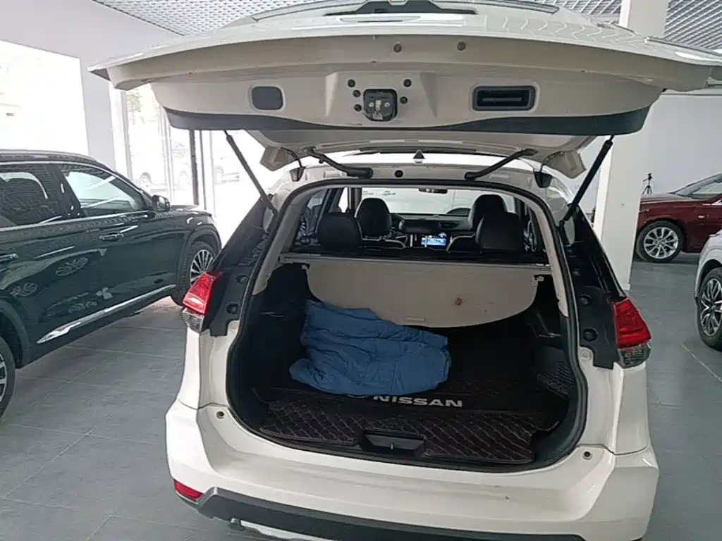 Nissan X-Trail 2020 — фото 19