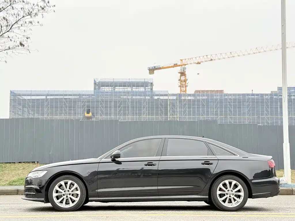 Audi A6L 2016 — фото 4