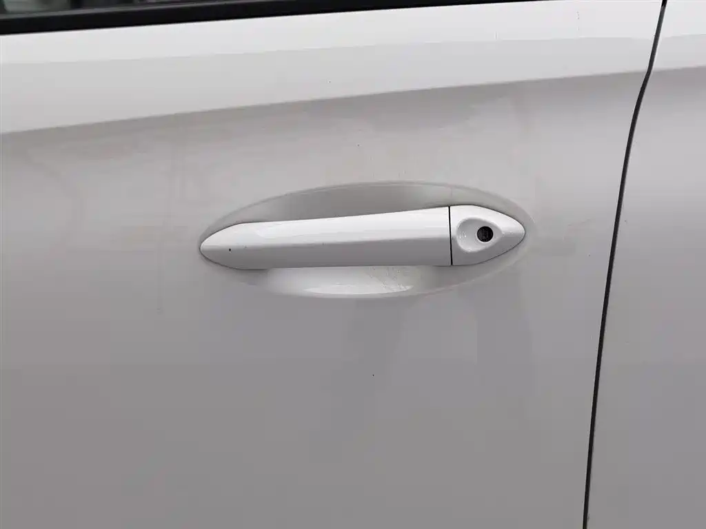 Buick Excelle 2019 — фото 18