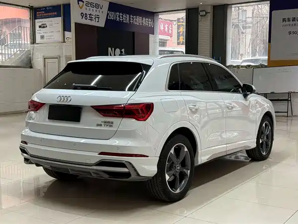 Audi Q3 2022